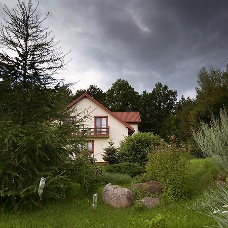 Pokoje Goscinne Na Skraju Puszczy Pogorzelce Exterior foto