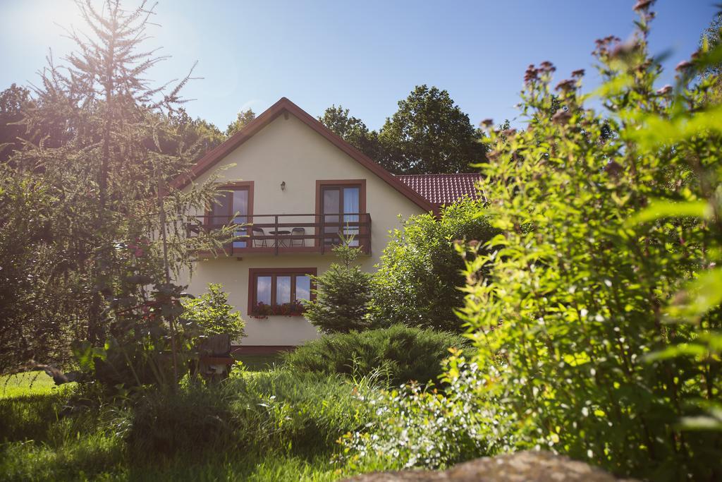 Pokoje Goscinne Na Skraju Puszczy Pogorzelce Exterior foto